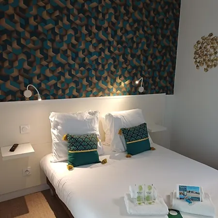 Hotel De La Valras-Plage