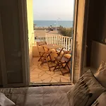 De La Hotel 2*