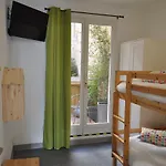 De La Hotel 2*
