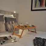De La Hotel