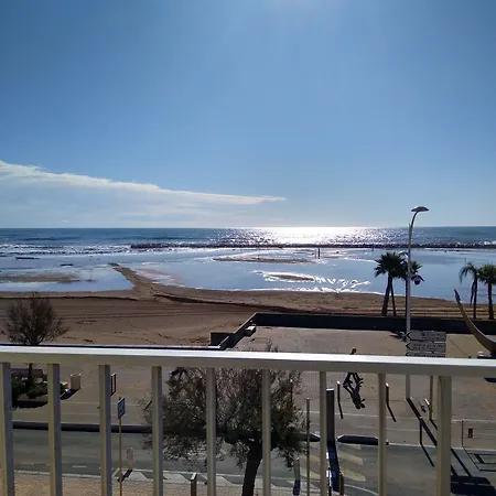 Hotel De La Valras-Plage