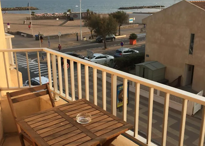 Hotel De La Valras-Plage