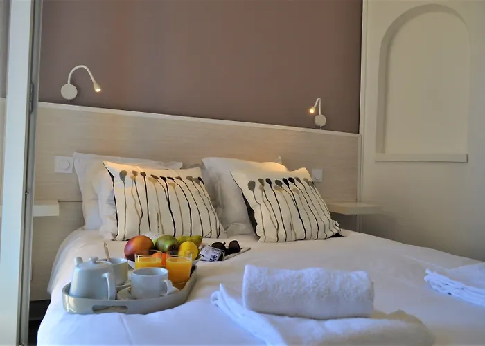 Hotel De La Valras-Plage